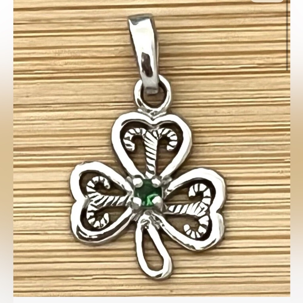 Signed Sterling Silver 925 Green CZ Shamrock Clover Necklace Pendant